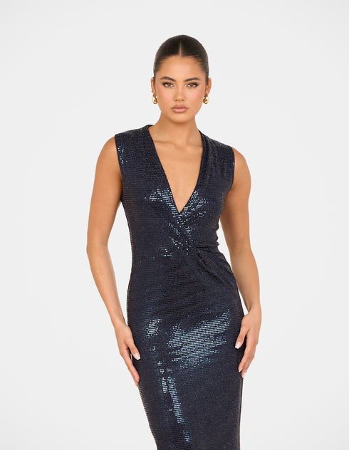 Udichi Twist Front Maxi Dress